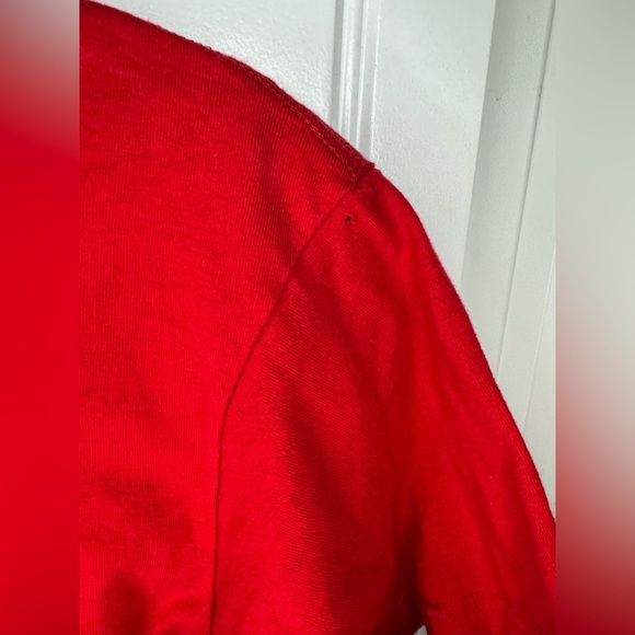 Red KC Heart Graphic T-Shirt - Picture 3 of 4